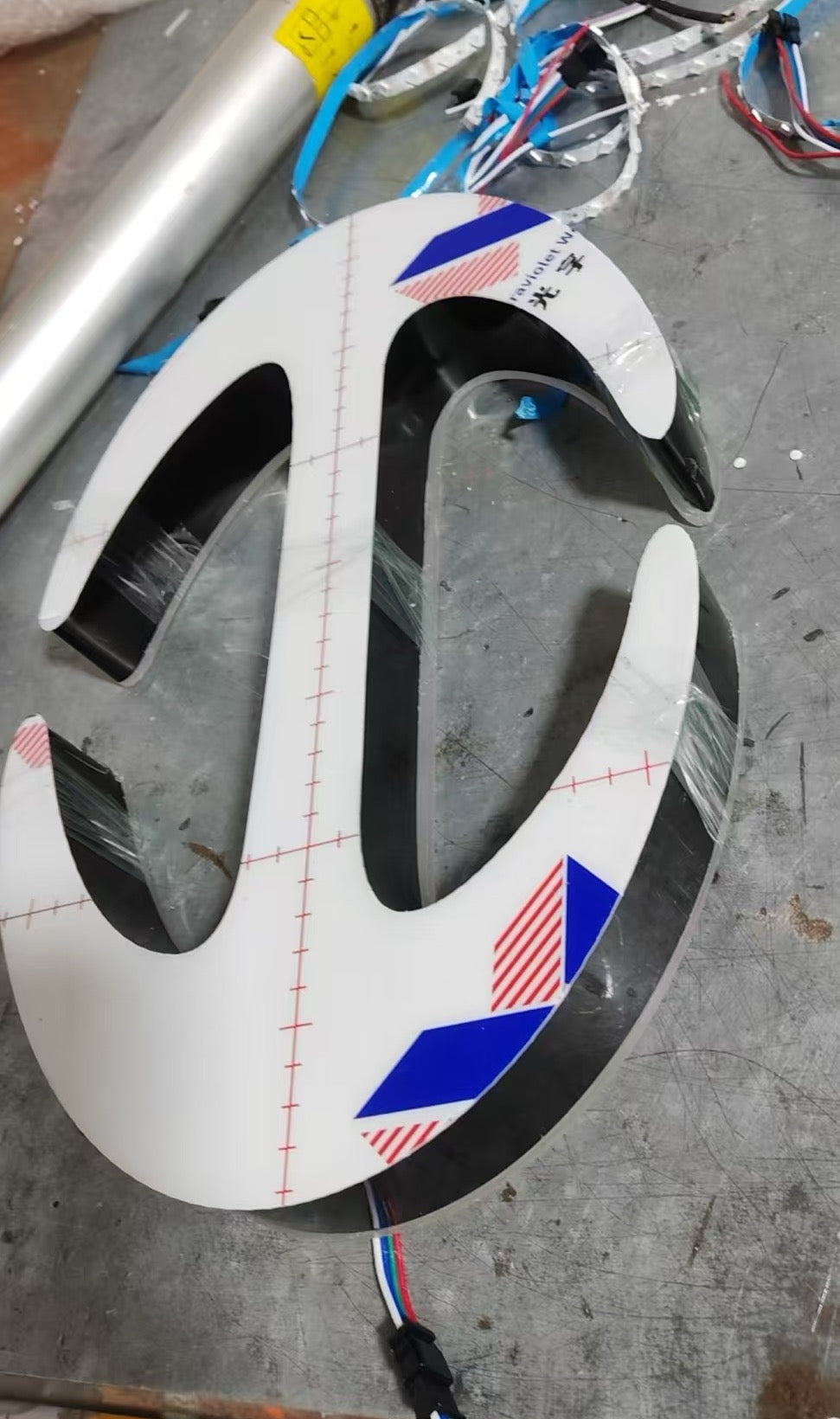 HINO-logo(369.79mm×242.32mm)