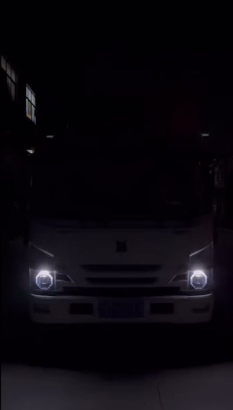 ISUZU 700P対応 LEDヘッドライト 左右セット（社外品）